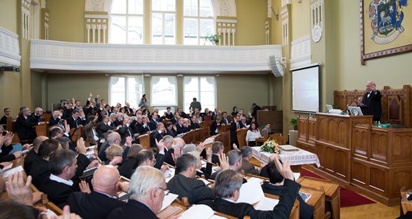 Alapító okiratot módosítottak