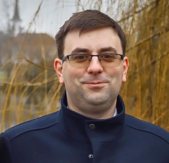 „Adjátok vissza a vallásunkat!”